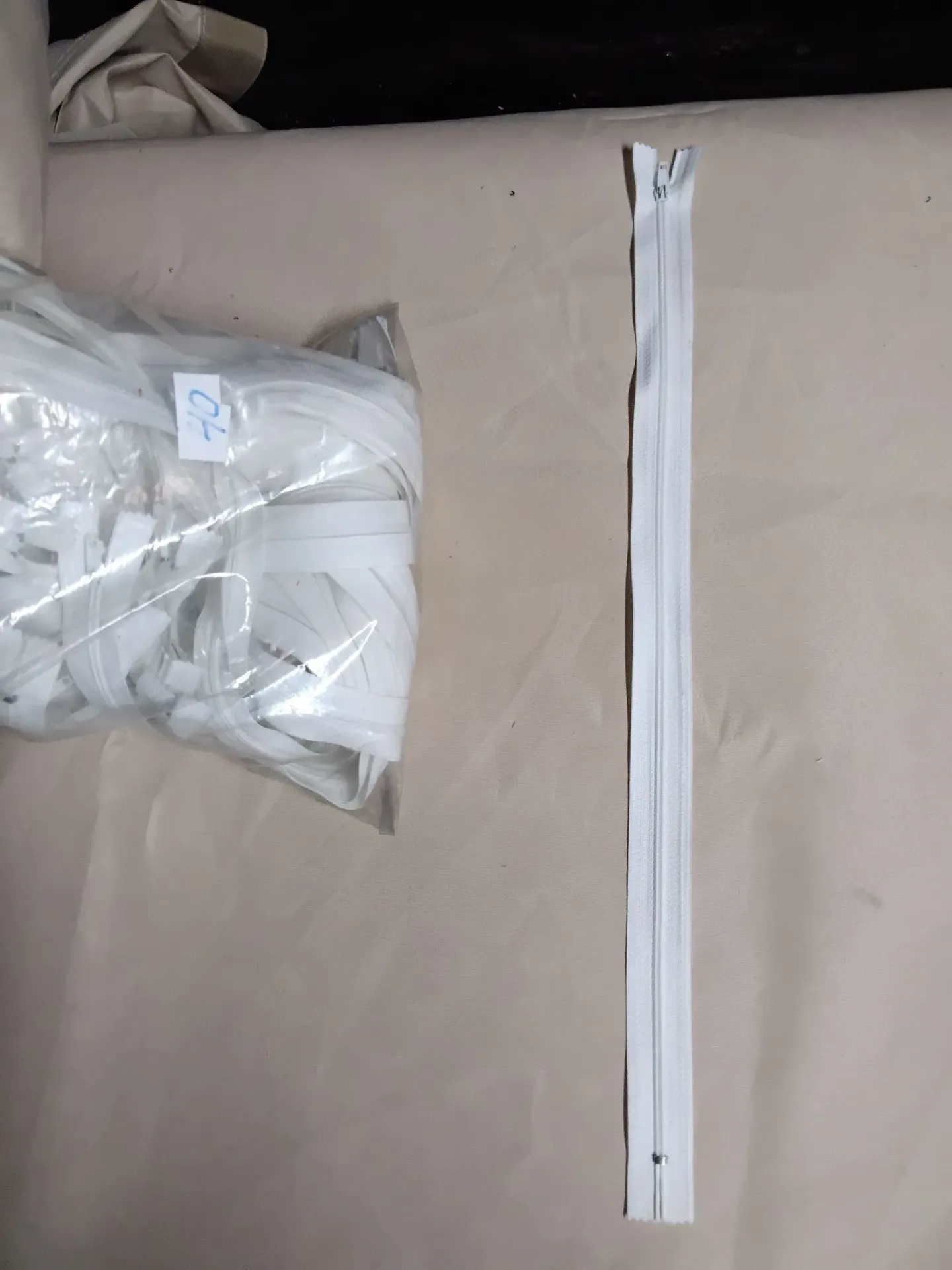 Cierre Plastico Comun N40 Blanco