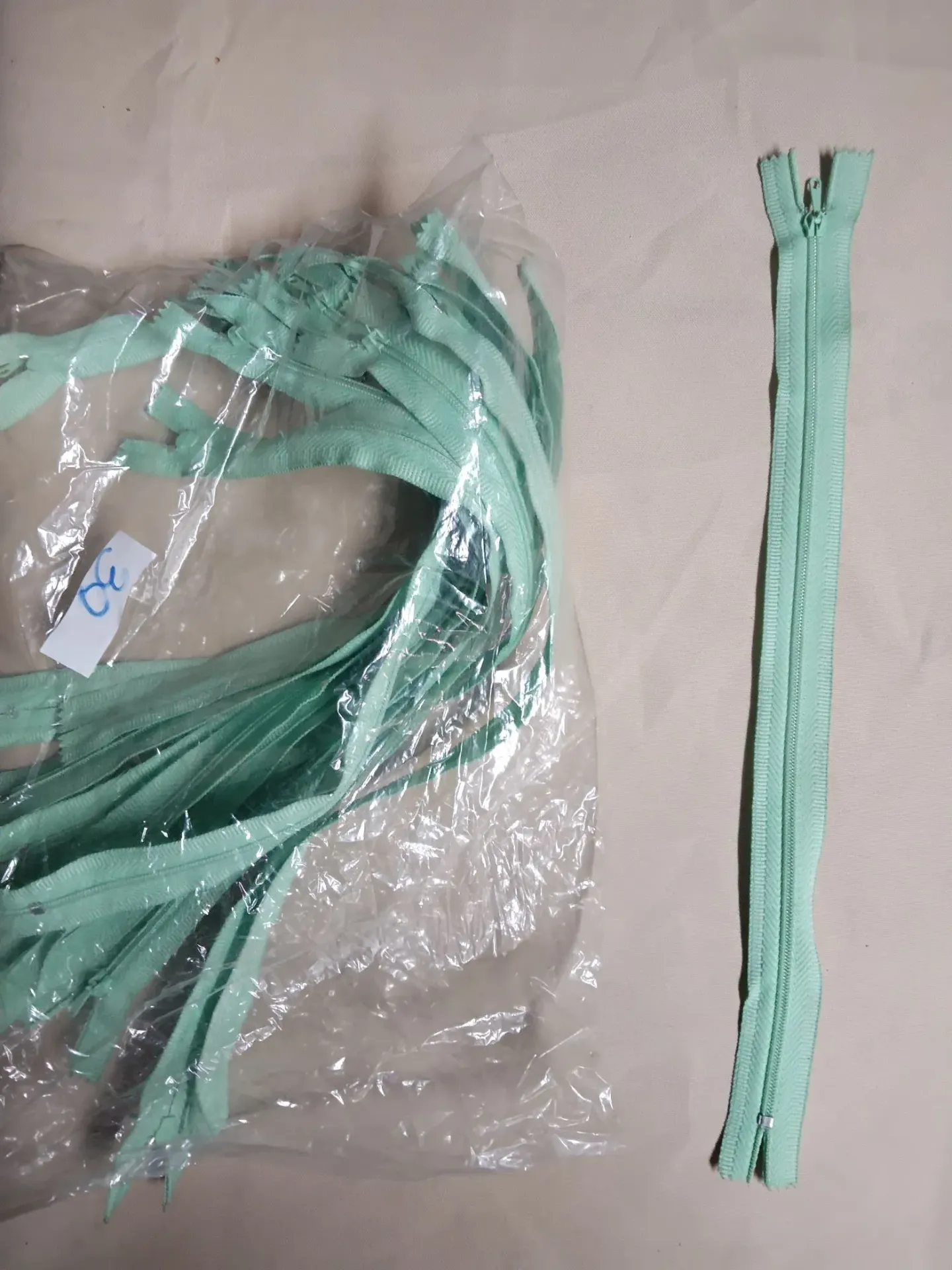 Cierre Plastico Comun N30 Verde Oliva