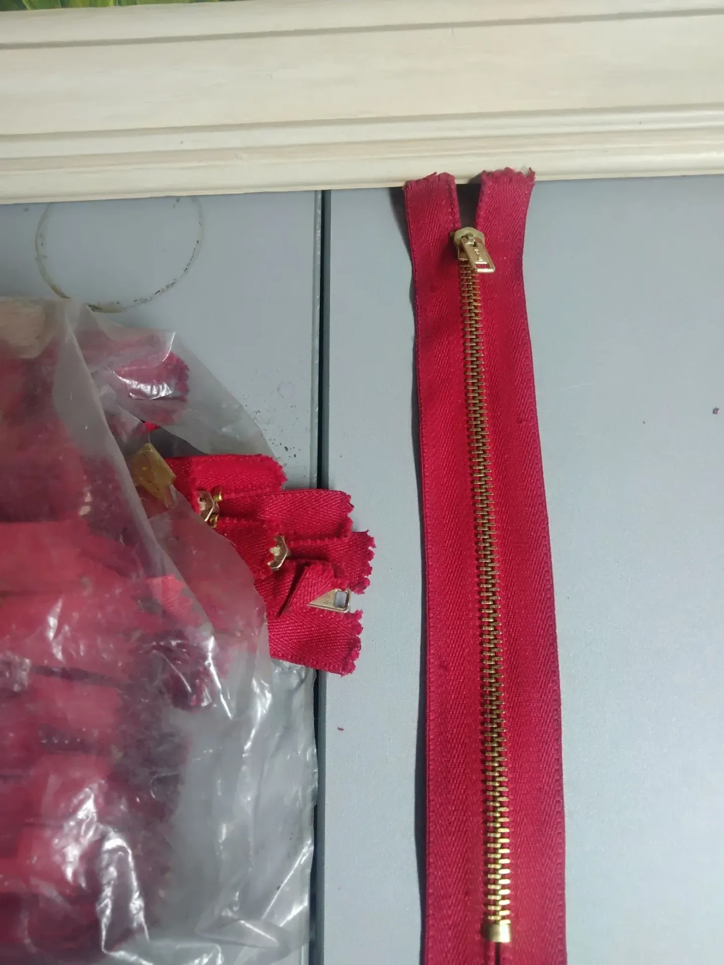 Cierre Bronce N20 Rojo