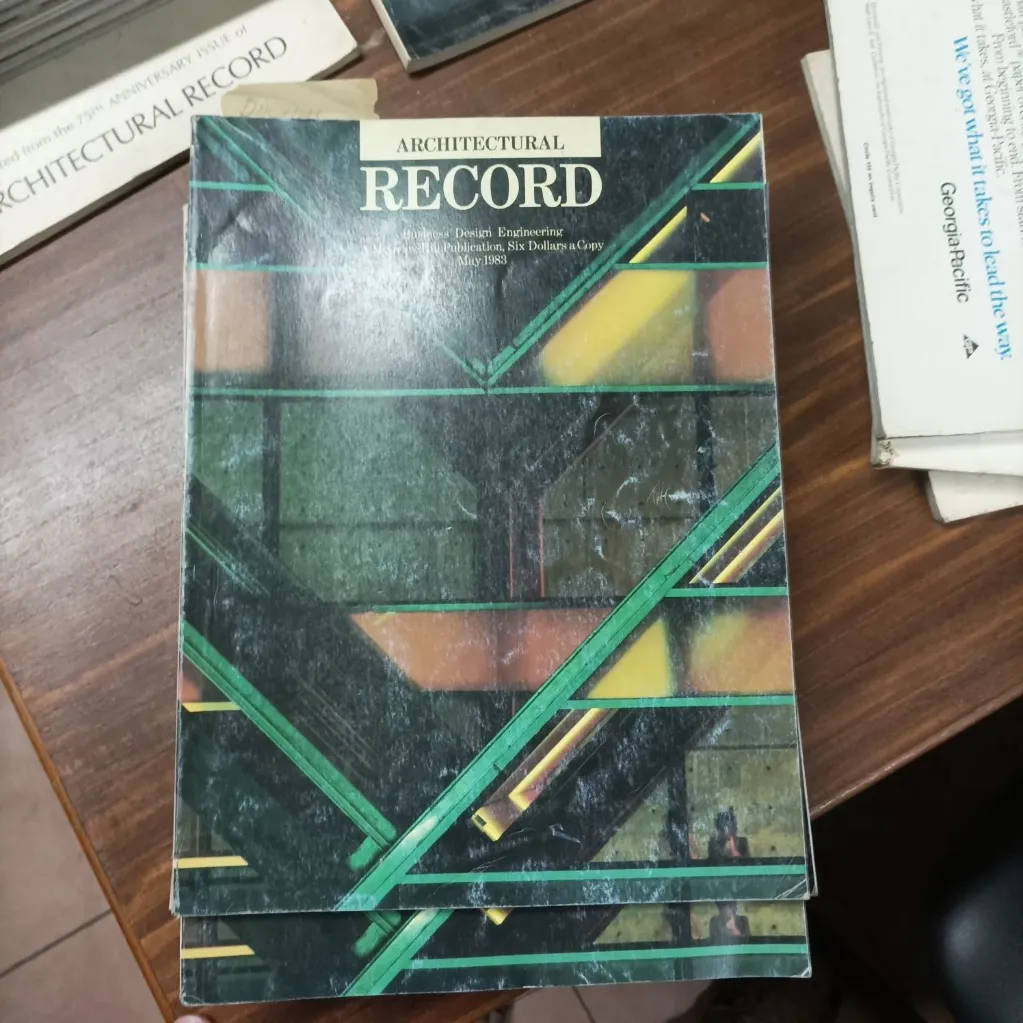 Revista Architectural Record May 1983