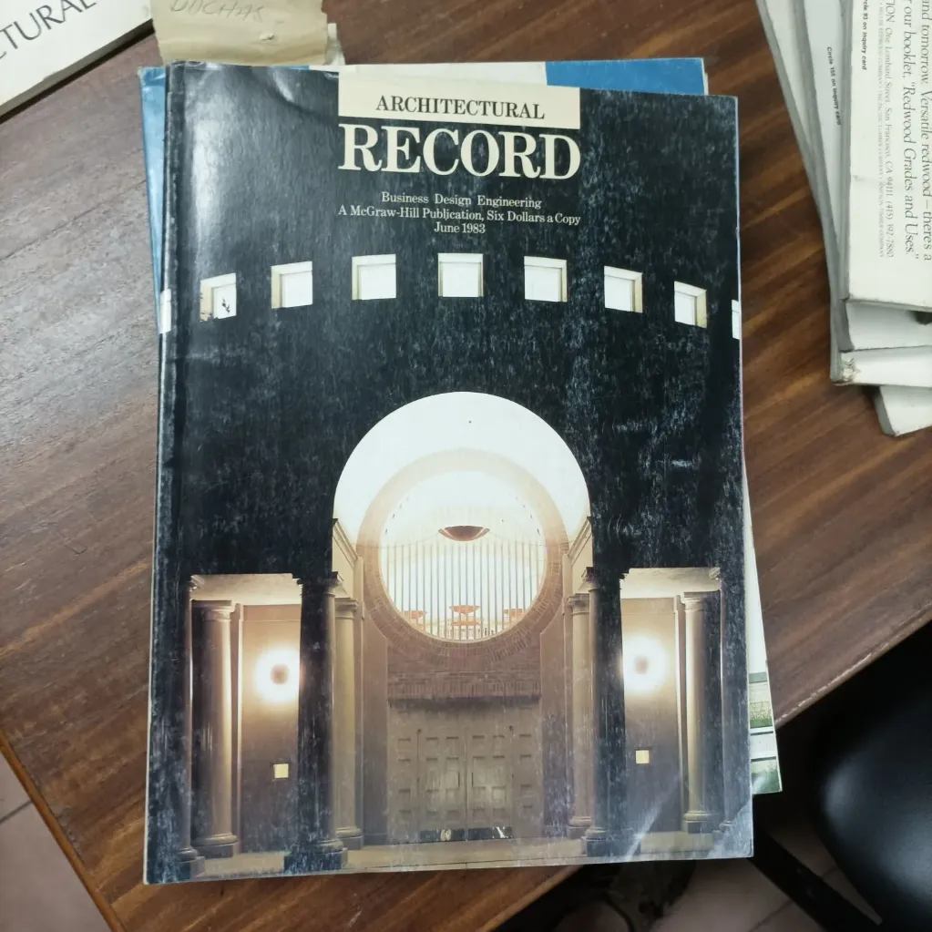 Revista Architectural Record June 1983