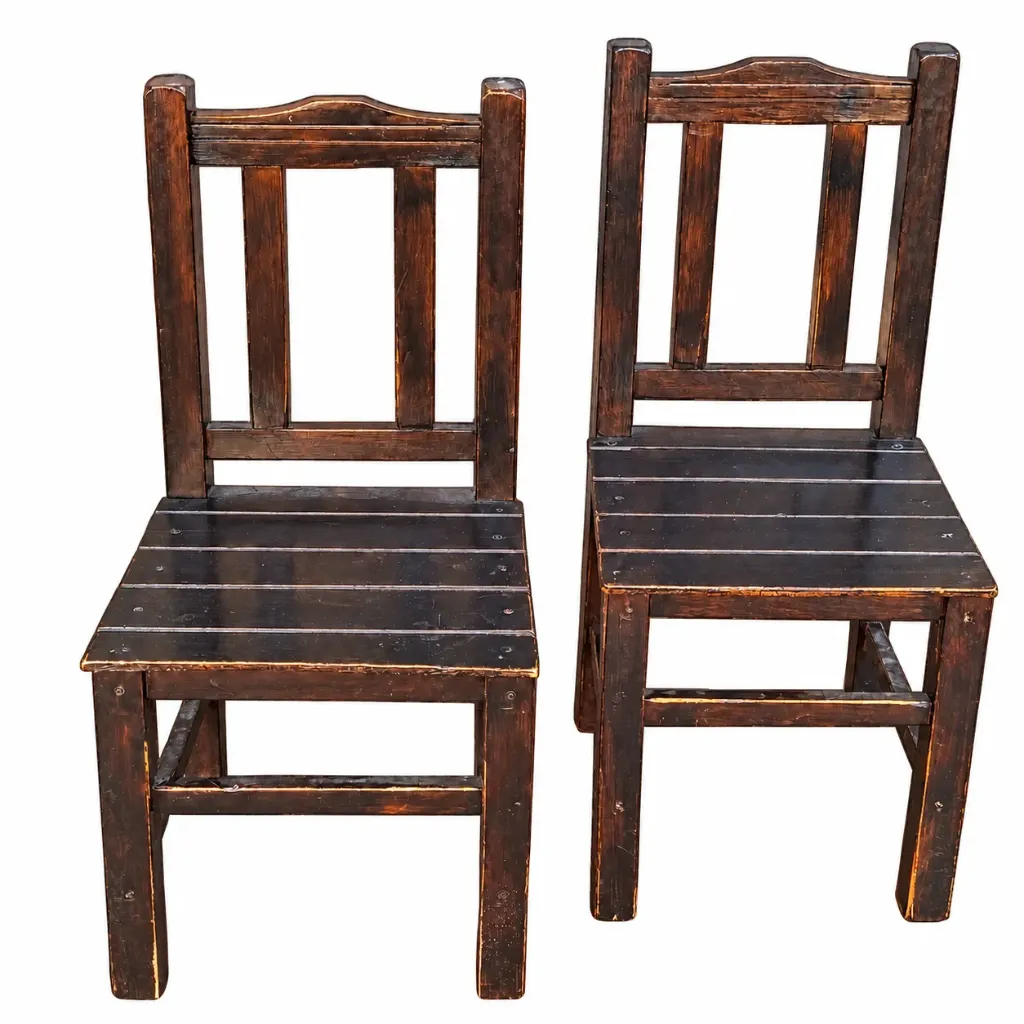 Juego de 2 Sillas de Madera Estilo Rústico