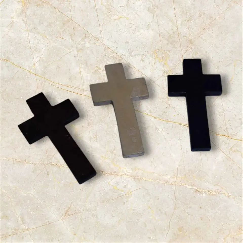 Cruz de madera 4cmx3cm